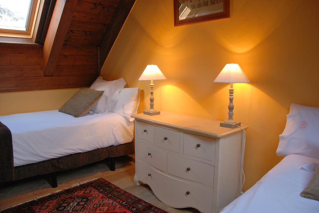 Hotel Selba D'Ansils Benasque Pokoj fotografie